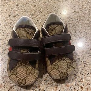 Gucci baby shoes